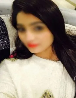 Shivangi, call girl in Mumbai