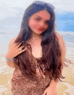 Vanshika, call girl in Khar, Mumbai